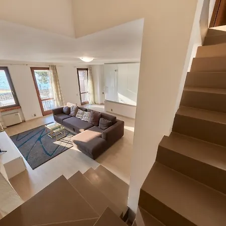 Front Casa Christina