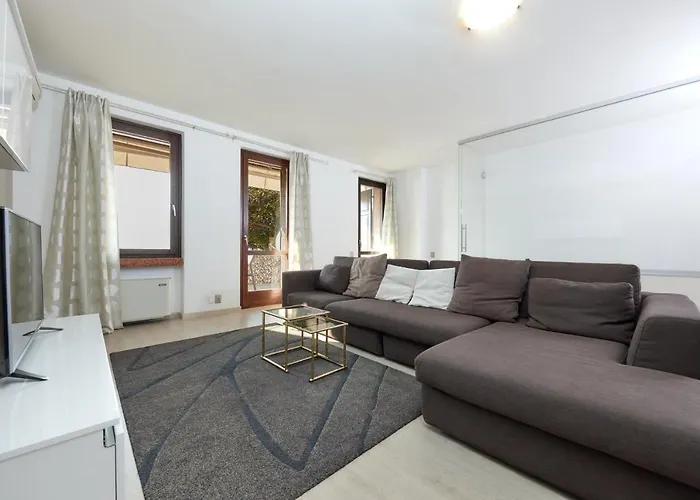 Front Casa Christina