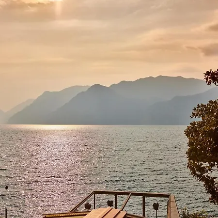 Casa de Férias Front Casa Christina Malcesine