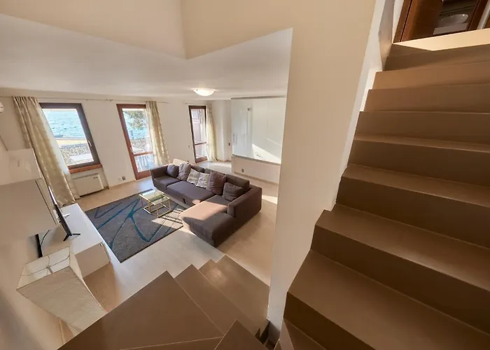 Front Casa Christina