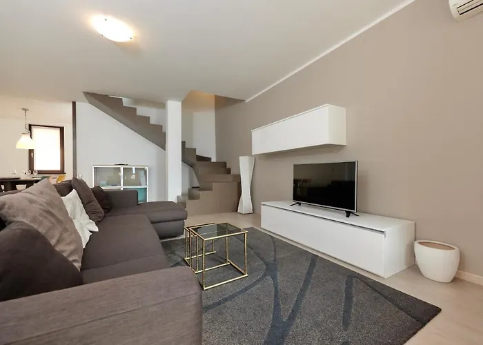 펜션 Front Casa Christina 말세진느